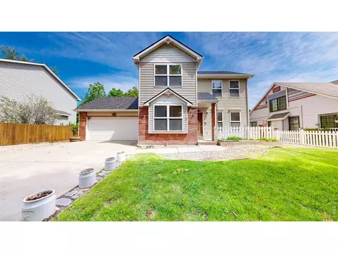 Exterior - 104 E Welch Ave, Berthoud, CO 80513 photo 10 of 19