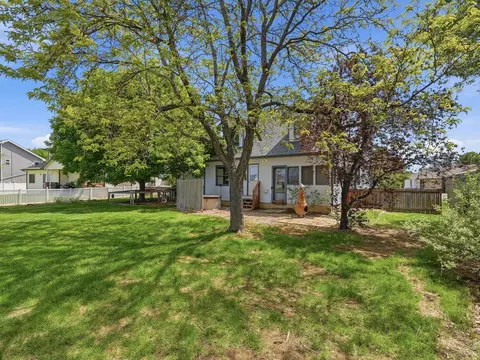 Exterior - 101 Sioux Dr, Berthoud, CO 80513 photo 11 of 12