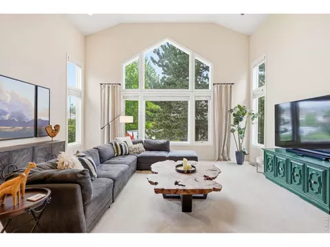Living - 1199 Pintail Cir, Boulder, CO 80303 photo 3 of 5