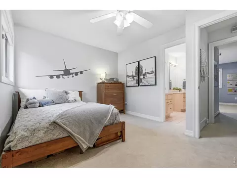 Bedroom - 1199 Pintail Cir, Boulder, CO 80303 photo 3 of 5
