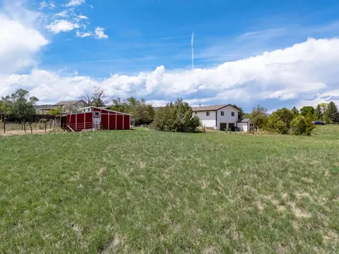 Exterior - 5009 Gary Dr, Berthoud, CO 80513 photo 15 of 17