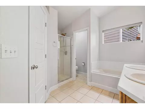 Bath - 3712 E 139th Ave, Thornton, CO 80602 photo 1 of 3
