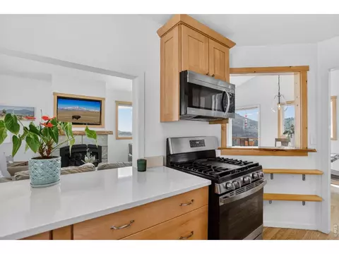 Kitchen - 47 Pyrite Way, Lyons, CO 80540 photo 1 of 3