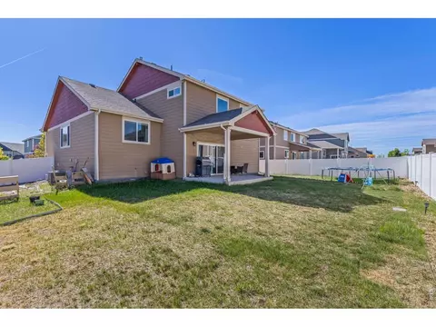 Exterior - 805 Mt Sneffels Ave, Windsor, CO 80550 photo 4 of 6