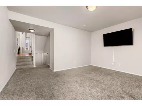 Living - 805 Mt Sneffels Ave, Windsor, CO 80550 photo 4 of 5