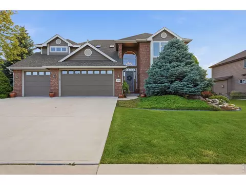 5475 Hunter Ct, Windsor, CO 80528