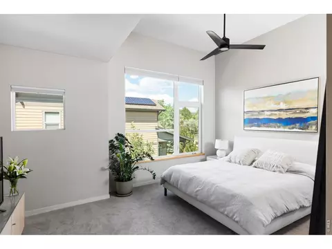 Bedroom - 4190 Longview Ln, Boulder, CO 80301 photo 1 of 3