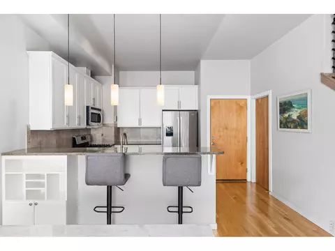 Kitchen - 4190 Longview Ln, Boulder, CO 80301 photo 1 of 2