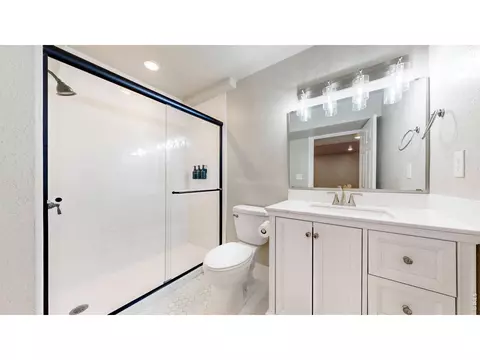 Bath - 3342 68th Ave Ct, Greeley, CO 80634 photo 4 of 4