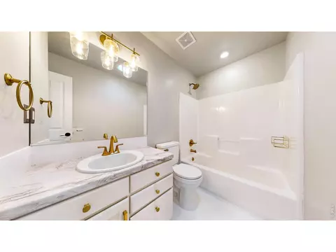Bath - 3342 68th Ave Ct, Greeley, CO 80634 photo 3 of 4