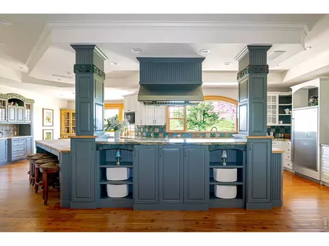 Kitchen - 2300 75th St, Boulder, CO 80301 photo 1 of 2