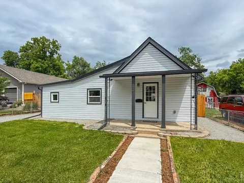 12 Marshall Pl, Longmont, CO 80504