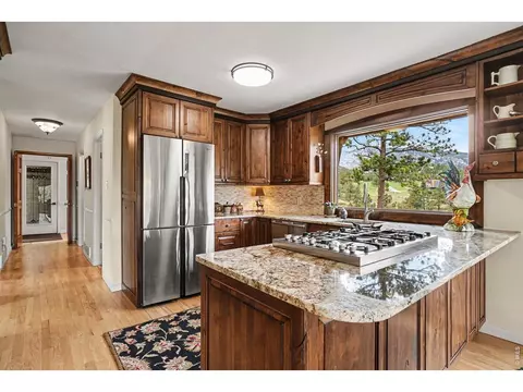 Kitchen - 239 Estes Park Estates Dr, Lyons, CO 80540 photo 1 of 3