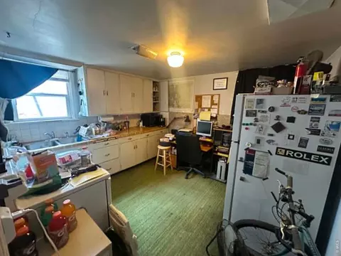 Kitchen - 1110 13th Ave, Greeley, CO 80631 photo 3 of 6