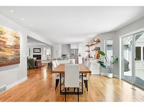 Dining - 4557 Apple Way, Boulder, CO 80301 photo 1 of 3