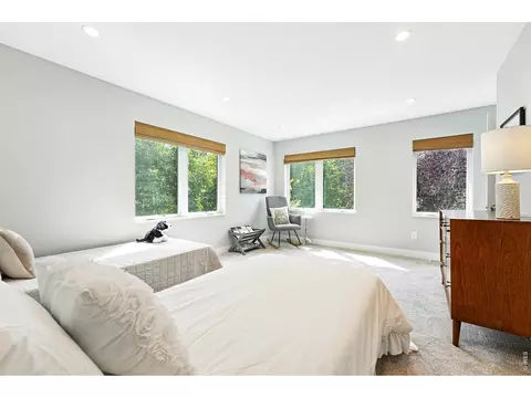 Bedroom - 4557 Apple Way, Boulder, CO 80301 photo 4 of 6