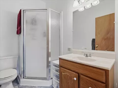 Bath - 96 Pike Ln, Severance, CO 80550 photo 1 of 6