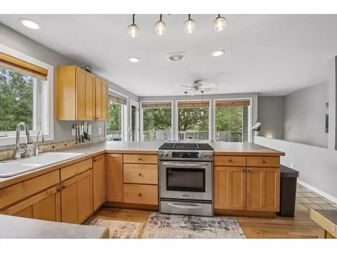 Kitchen - 4774 Valhalla Dr, Boulder, CO 80301 photo 4 of 4