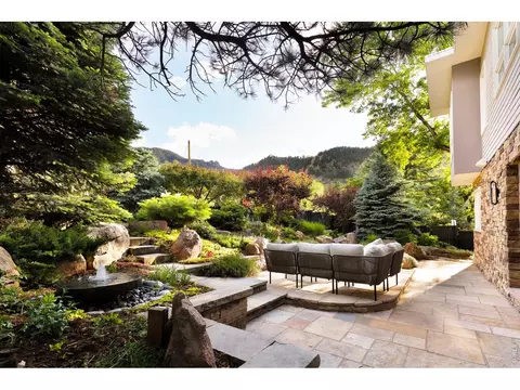 900 6th St, Boulder, CO 80302