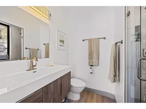 Bath - 865 N Cedar Brook Rd, Boulder, CO 80304 photo 1 of 4