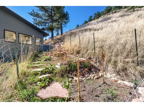 Exterior - 865 N Cedar Brook Rd, Boulder, CO 80304 photo 8 of 11