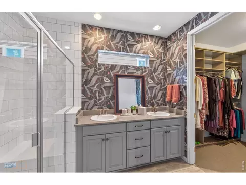 Bath - 12556 W Montane Dr, Broomfield, CO 80021 photo 1 of 4
