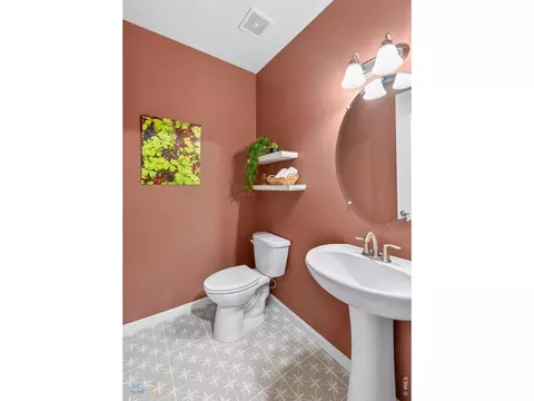 Bath - 12556 W Montane Dr, Broomfield, CO 80021 photo 3 of 4