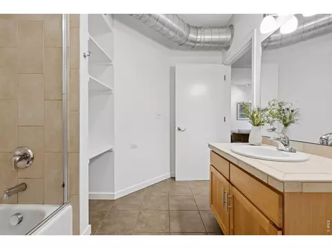 Bath - 2810 E College Ave #109, Boulder, CO 80303 photo 2 of 3
