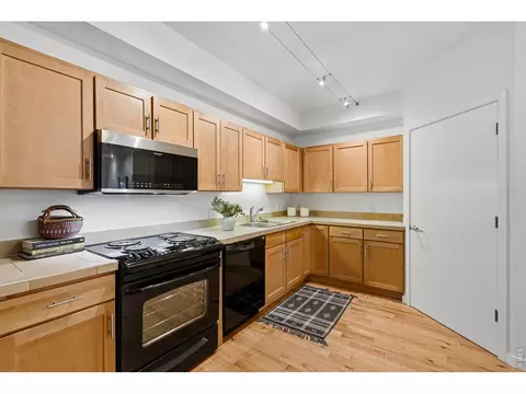 Kitchen - 2810 E College Ave #109, Boulder, CO 80303 photo 3 of 4