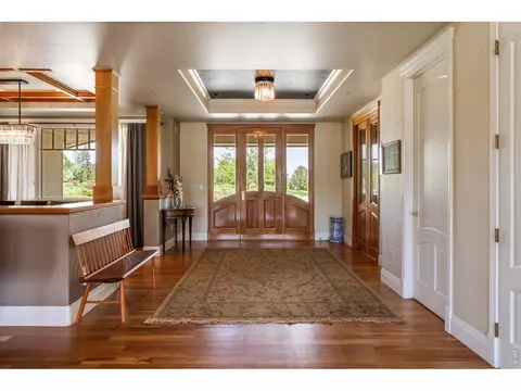 Entry Way - 5366 Westridge Dr, Boulder, CO 80301 photo 2 of 5