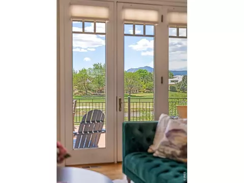 Entry Way - 5366 Westridge Dr, Boulder, CO 80301 photo 3 of 4