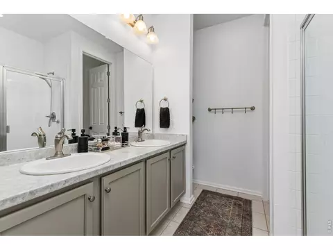 Bath - 5524 Bexley Dr, Windsor, CO 80550 photo 1 of 2