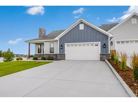 Exterior - 5705 2nd St Rd, Greeley, CO 80634 photo 4 of 8
