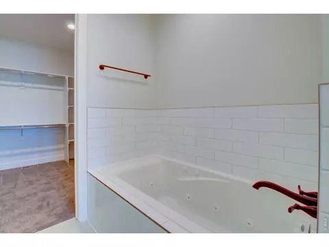 Bath - 5705 2nd St Rd, Greeley, CO 80634 photo 3 of 4