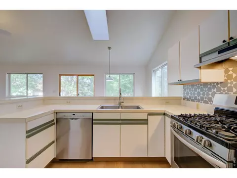 Kitchen - 213 Welch Dr, Lyons, CO 80540 photo 2 of 3