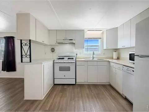 Kitchen - 901 Phelps St, Sterling, CO 80751 photo 2 of 5