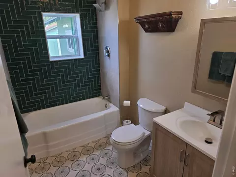 Bath - 520 N 3rd Ave, Sterling, CO 80751 photo 1 of 2