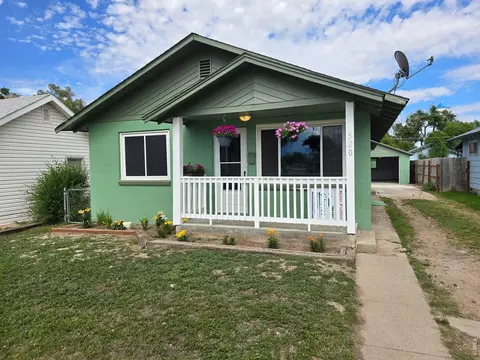 520 N 3rd Ave, Sterling, CO 80751