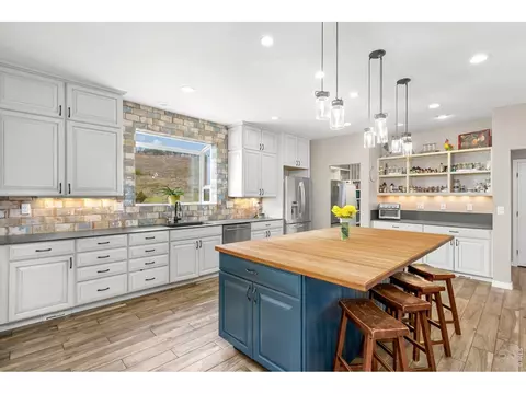 2051 Stove Prairie Rd, Bellvue, CO 80512