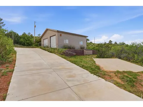 Exterior - 26 Poorwill Ln, Laporte, CO 80535 photo 7 of 9