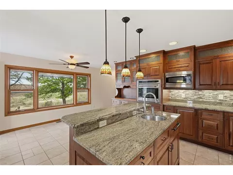Kitchen - 26 Poorwill Ln, Laporte, CO 80535 photo 8 of 8
