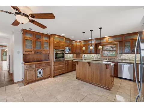 Kitchen - 26 Poorwill Ln, Laporte, CO 80535 photo 6 of 8