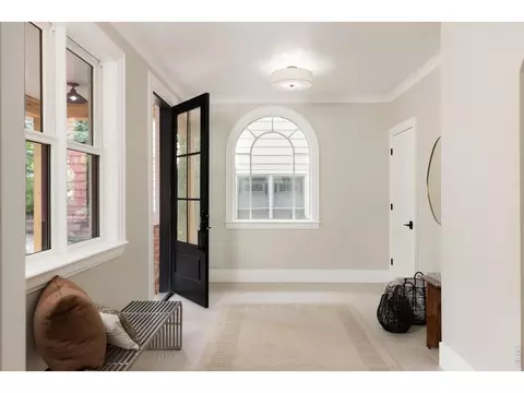Entry Way - 2237 4th St, Boulder, CO 80302 photo 2 of 3