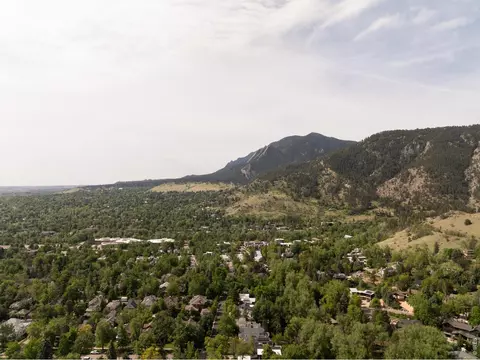 View/Area - 2237 4th St, Boulder, CO 80302 photo 3 of 3