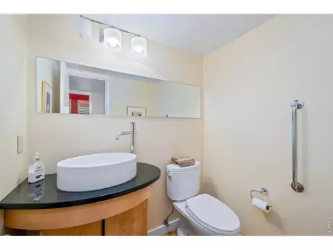 Bath - 720 Poplar Ave, Boulder, CO 80304 photo 1 of 4