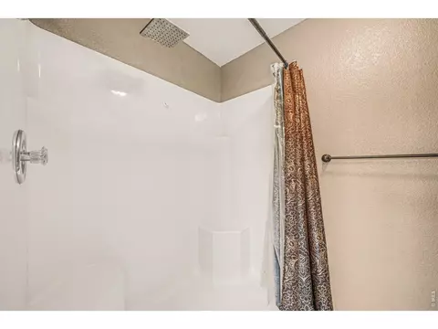 Bath - 204 Pelican Cv, Windsor, CO 80550 photo 4 of 5