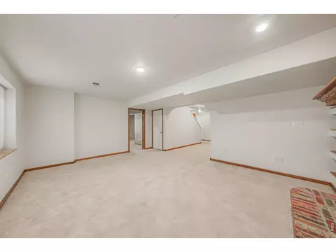 Living - 204 Pelican Cv, Windsor, CO 80550 photo 9 of 9