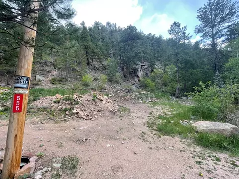 555 Riverside Dr, Lyons, CO 80540