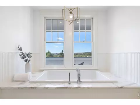 Bath - 1710 Sunset Blvd, Boulder, CO 80304 photo 4 of 4