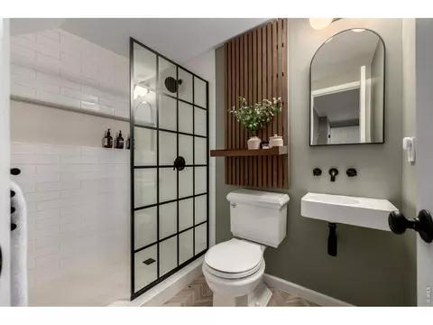 Bath - 8630 E Kenyon Ave, Denver, CO 80237 photo 5 of 5